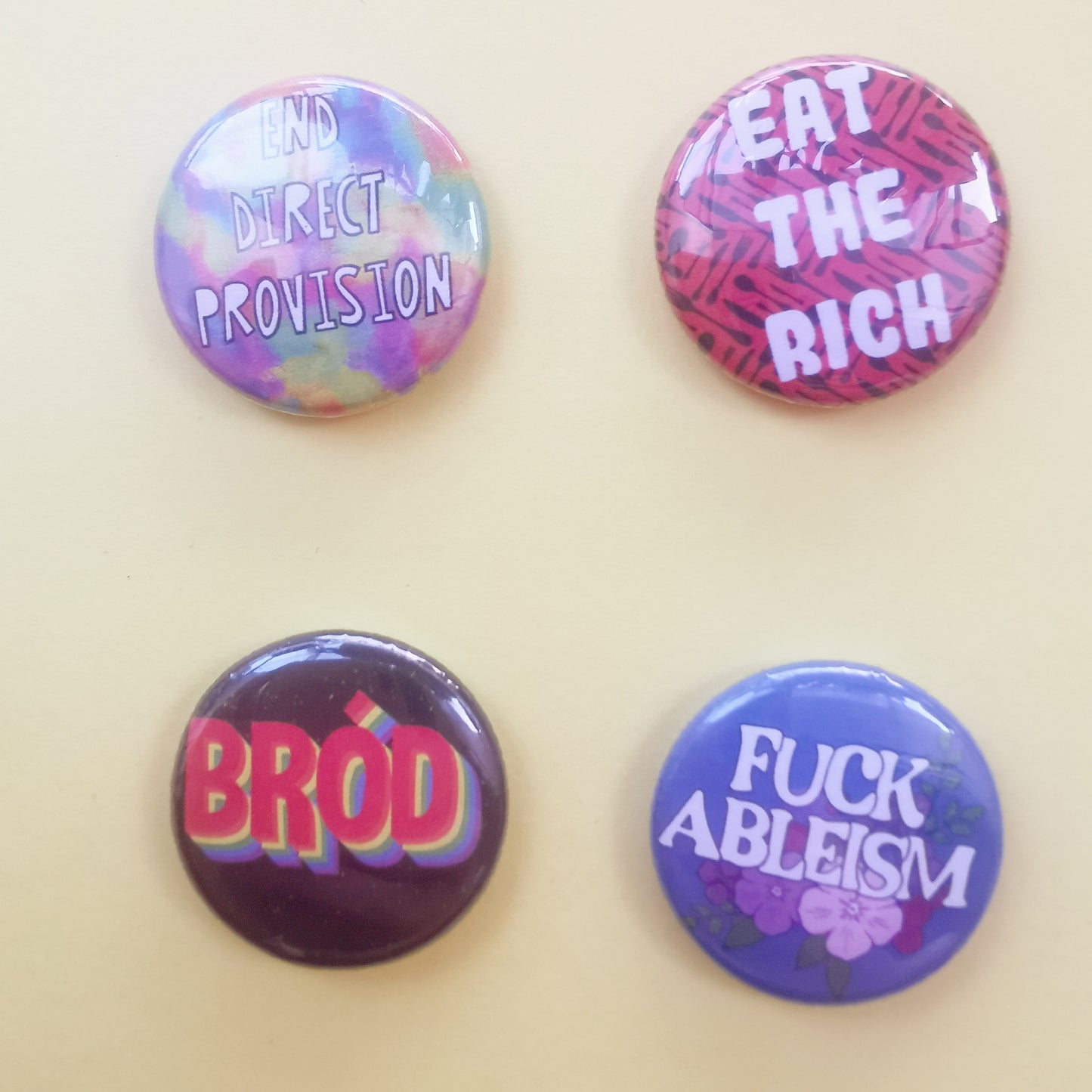 Mini Assorted Badges